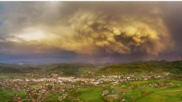 Над Румынией нависли апокалиптические облака