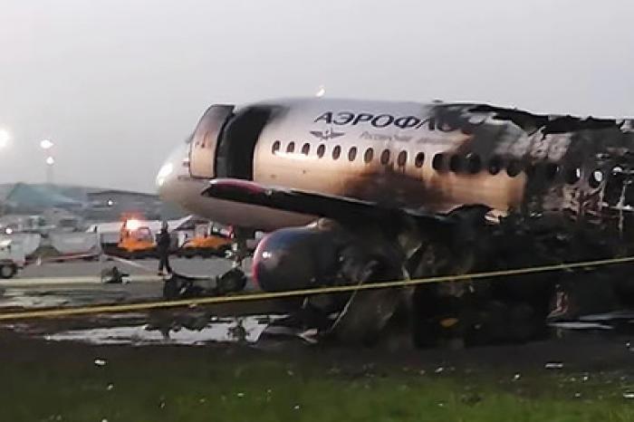 Названо число погибших при исполнении обязанностей в катастрофе SSJ-100