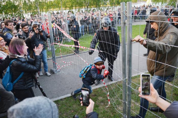 Подсчитано число задержанных во время протеста против храма в Екатеринбурге