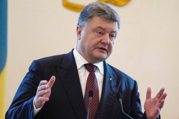 Порошенко согласился прийти на допрос