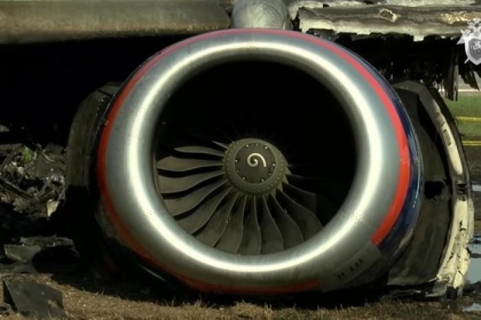 Шереметьево отчиталось о работе экстренных служб во время катастрофы SSJ-100