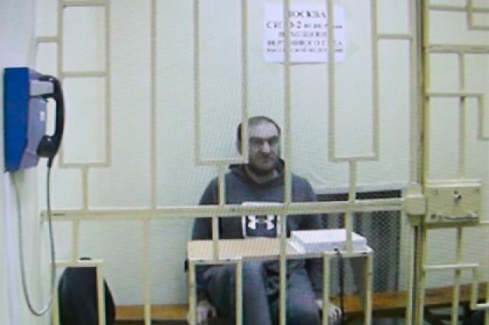 Сидящего в СИЗО Арашукова лишили статуса сенатора