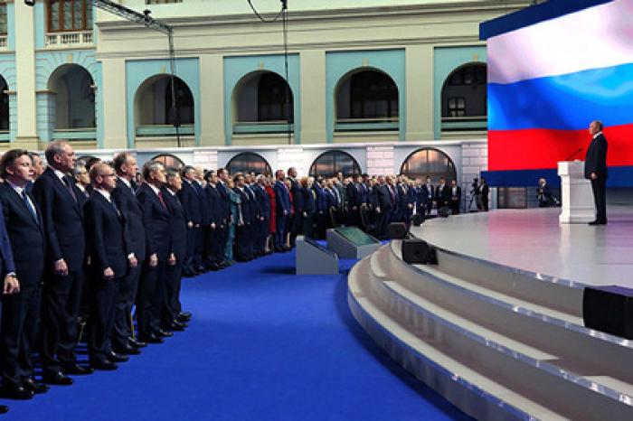 Цитаты Путина разобрали на календарь