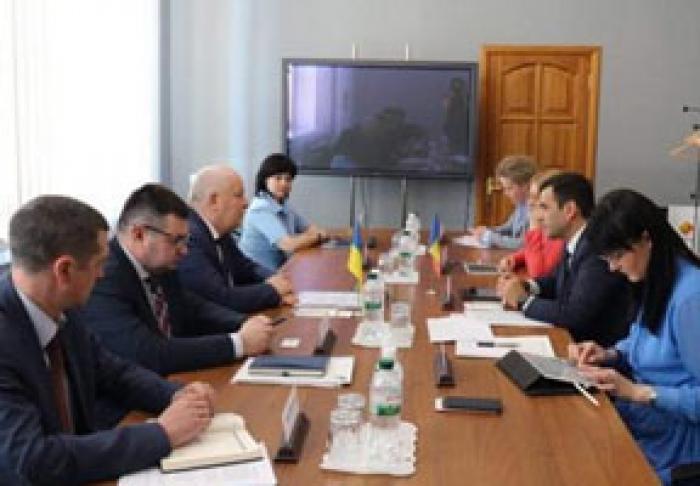 УКРАИНА ЦЕНИТ СОТРУДНИЧЕСТВО С МОЛДОВОЙ В ДЕЛЕ РЕАЛИЗАЦИИ СОГЛАШЕНИЯ О СВОБОДНОЙ ТОРГОВЛЕ С ЕС