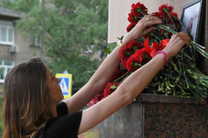 Вдова Доренко обвинила его дочерей в неуважении