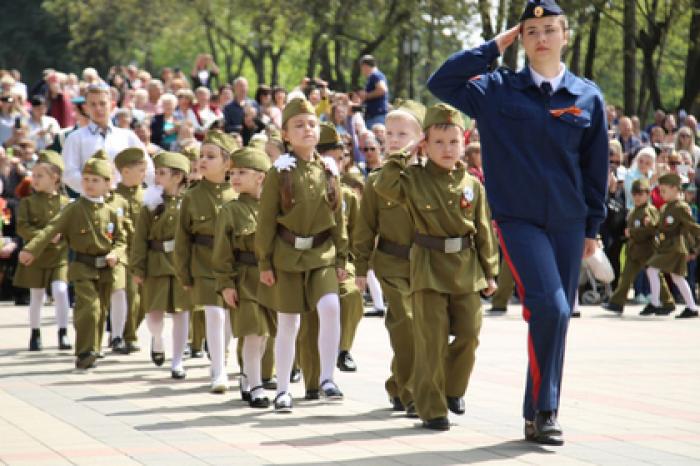 В Госдуме раскритиковали «Парад дошкольных войск»