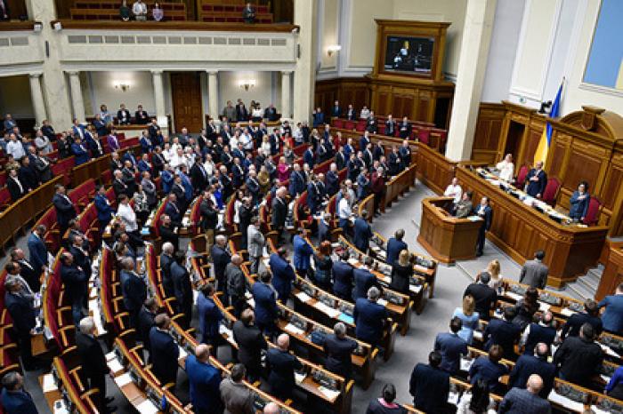 В команде Зеленского рассказали о причинах для роспуска Верховной Рады