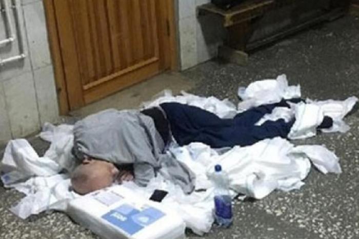 В Минздраве объяснили ночевку инвалида на горе подгузников