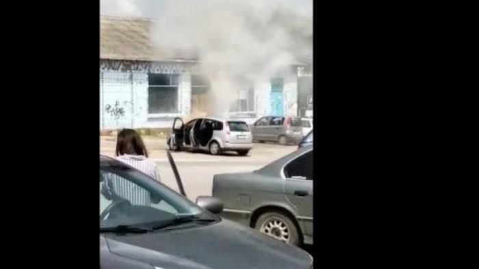 В Рышканах на ходу загорелся автомобиль
