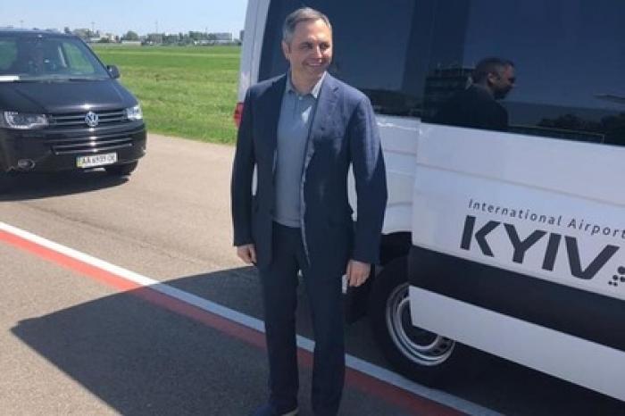 Замглавы администрации Януковича вернулся на Украину