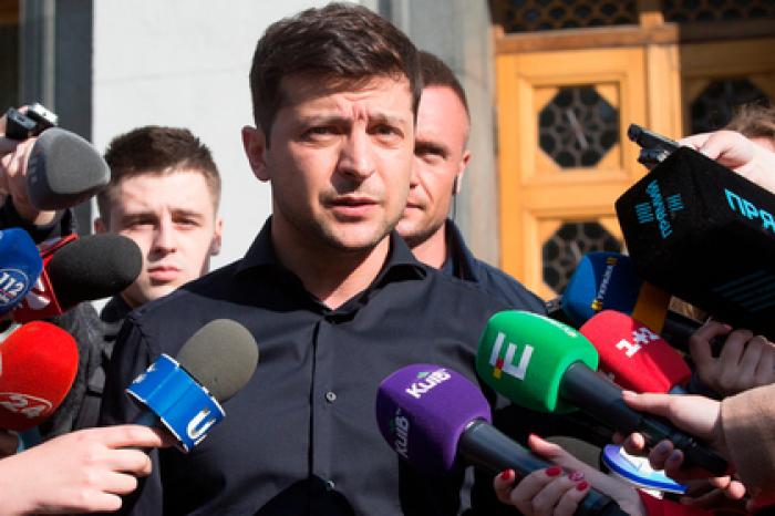 Зеленский отреагировал на авиакатастрофу в Шереметьево