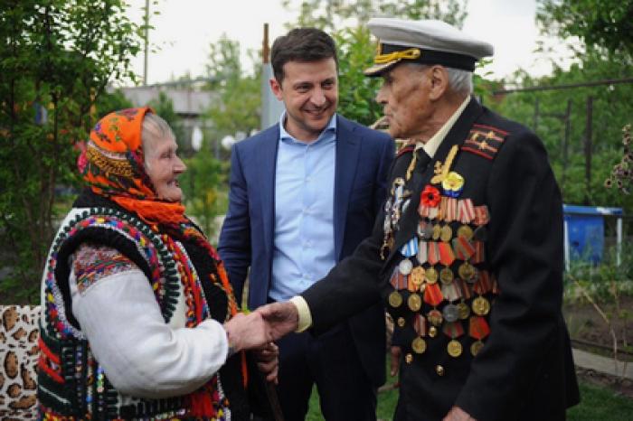 Зеленский «помирил» советских ветеранов и националистов из УПА