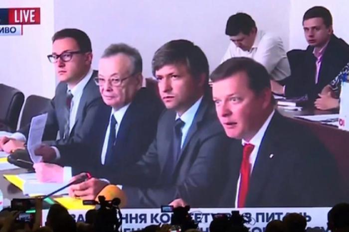 Зеленский упрекнул чиновников в отсталости и показал фото Ляшко