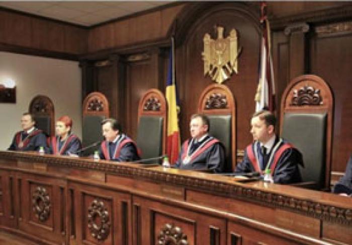 CURTEA CONSTITUŢIONALĂ A DECIS CĂ PARLAMENTUL TREBUIE DIZOLVAT, DACĂ GUVERNUL NU ESTE FORMAT ÎN DECURS DE 90 DE ZILE