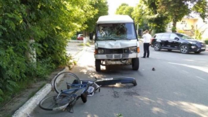ДТП в Рышканском районе: два велосипедиста попали в больницу