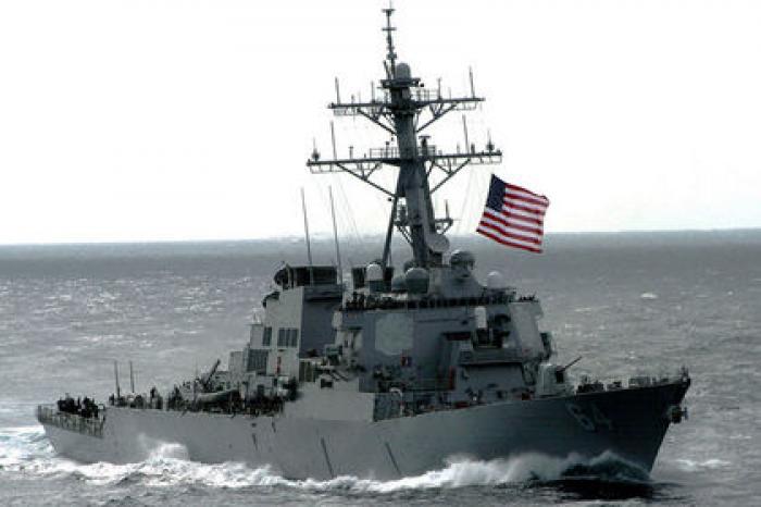 Эсминец ВМС США вошел в Черное море