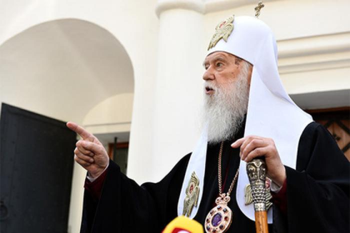 Филарет допустил три православных церкви на Украине