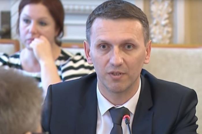 Генпрокуратура Украины взялась за главу расследующего дела против Порошенко бюро