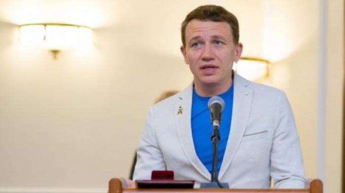 Гражданский активист Дмитрий Волошин просит посла США отказаться от территории бывшего республиканского стадиона