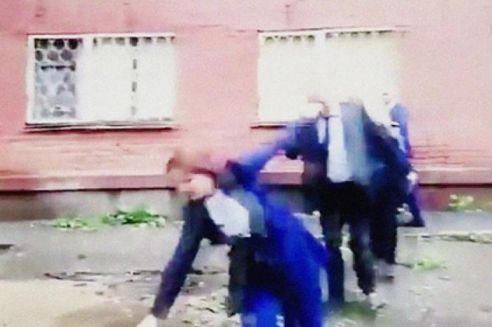 Исчезновение видео падения российского мэра в лужу объяснили грозой