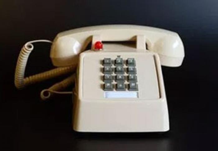 NUMĂRUL ABONAŢILOR LA TELEFONIA FIXĂ ÎN MOLDOVA A SCĂZUT ŞI A AJUNS LA NIVELUL ANULUI 2008