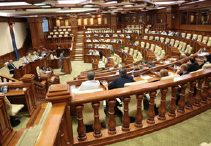 ПАРЛАМЕНТ МОЖЕТ УЖЕСТОЧИТЬ НАКАЗАНИЕ ЗА УЗУРПАЦИЮ ВЛАСТИ - ВПЛОТЬ ДО ПОЖИЗНЕННОГО ЗАКЛЮЧЕНИЯ