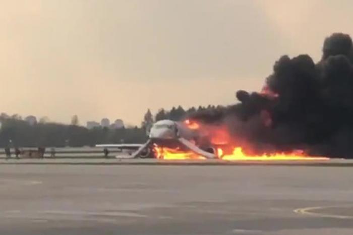 Полицейских из Шереметьево поймали на сливе видео катастрофы SSJ-100