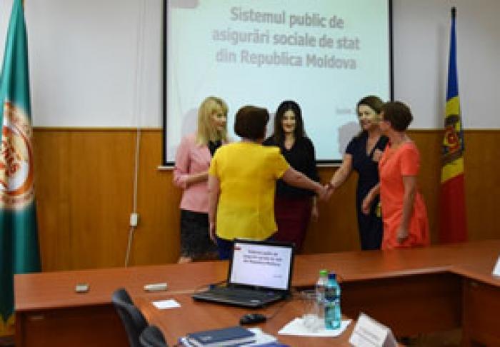 ​POLONIA VA ÎMPĂRTĂŞI MOLDOVEI EXPERIENŢA ÎN DOMENIUL ASIGURĂRII CU PENSII ŞI ACHIZIŢIILOR PUBLICE