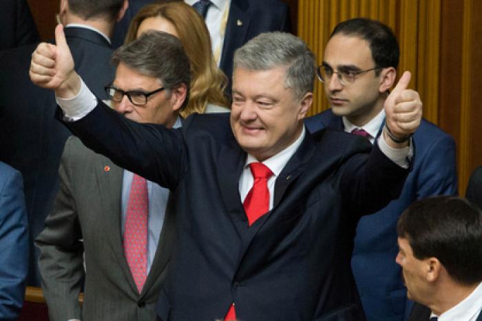 Порошенко похвалил Зеленского за украденную речь