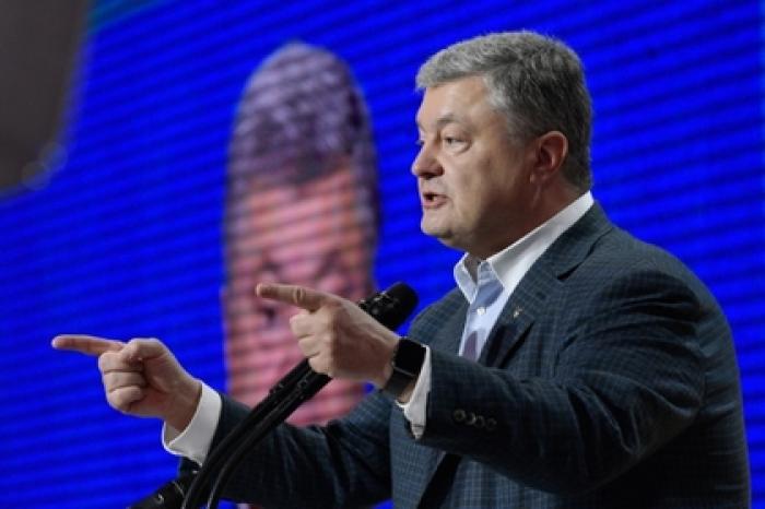 Порошенко потребовал объяснить возможное снятие блокады Донбасса