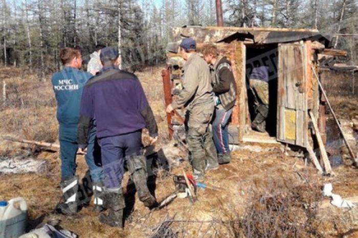 Потерявшийся россиянин обустроился в тайге и дождался спасателей с камерами