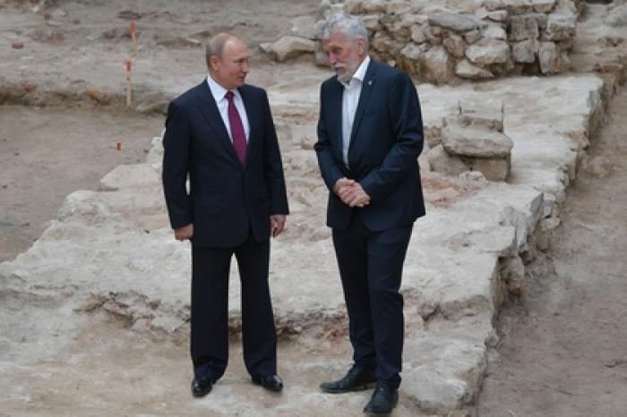 Путину понравились раскопки Кремля