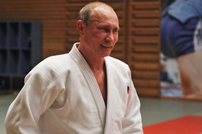 Путин захотел сразиться на татами с журналисткой Bloomberg