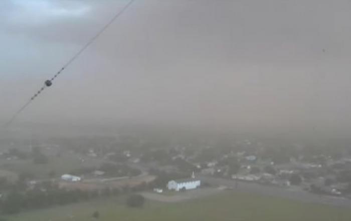 Пылевая буря накрыла город в Техасе