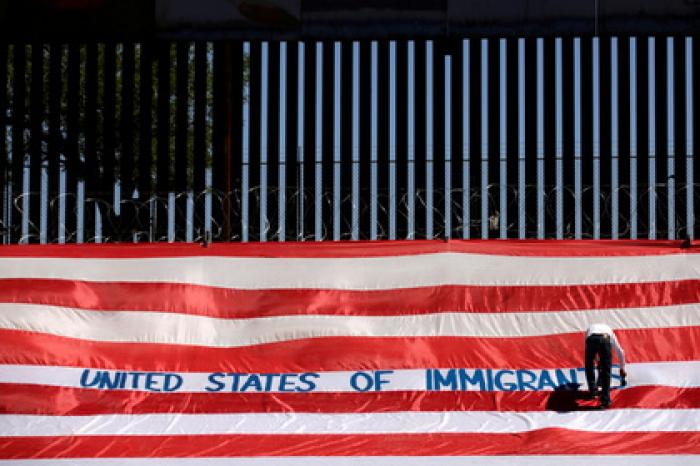 США и Мексика достигли соглашения по борьбе с мигрантами