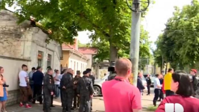 Унионисты собираются на протест у офиса ПДС против решения Майи Санду