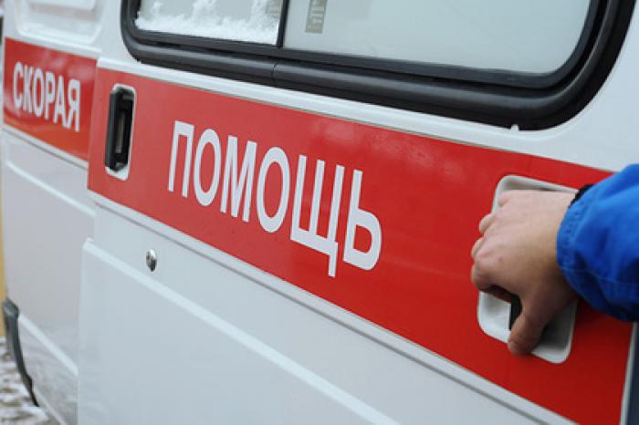 Упавший на проходной больницы россиянин не дождался помощи и умер