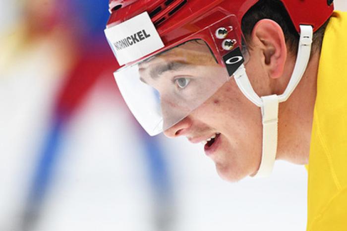 Выступающий в НХЛ россиянин назвал проблему американцев
