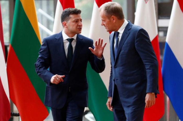 Зеленский дословно повторил речь Порошенко об империализме России