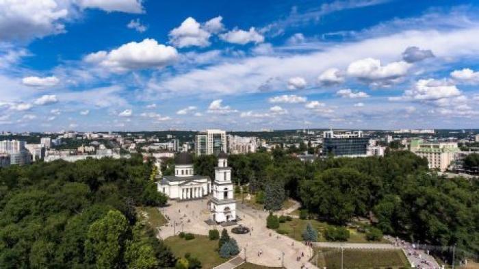 Жара не отступает: прогноз погоды в Молдове на 23 июня