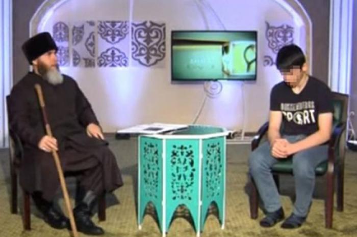 Чеченский подросток почти час слезно извинялся в телеэфире за критику Кадырова