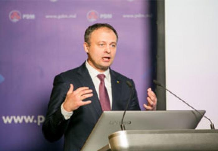 COMISIA DE INVESTIGARE A FURTULUI BANCAR L-A AUDIAT PE ANDRIAN CANDU ŞI INTENŢIONEAZĂ SĂ-L AUDIEZE PE VEACESLAV PLATON