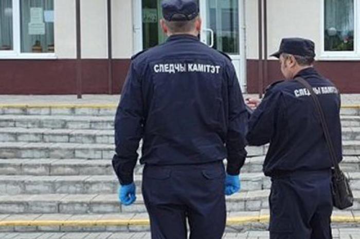 Двух россиян арестовали без обвинений по делу о взрывах салюта в Минске