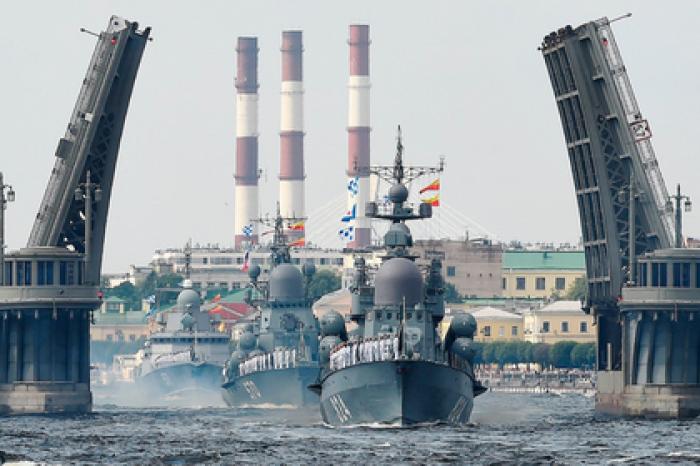 К параду ВМФ в Санкт-Петербурге «подложили мину»