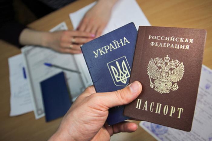 Кремль отреагировал на решение Зеленского об упрощенном украинском гражданстве