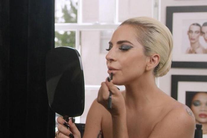 Леди Гага устроила вечеринку после атаки хейтеров