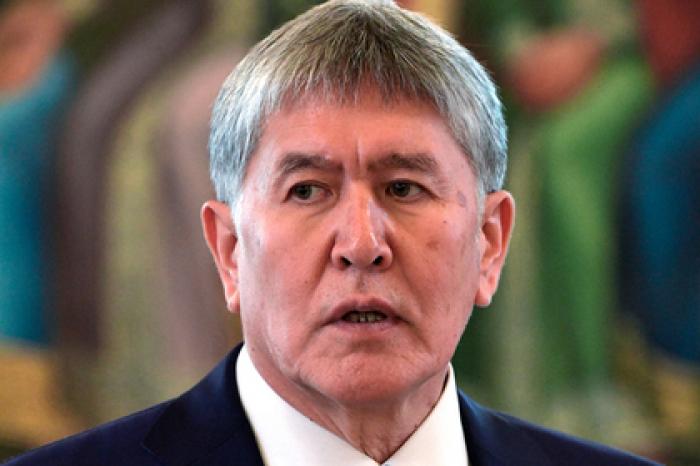 Лишенного неприкосновенности экс-президента Киргизии вызвали на допрос