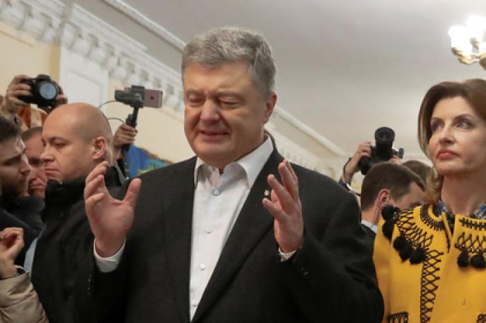Назван пункт назначения покинувшего Украину Порошенко