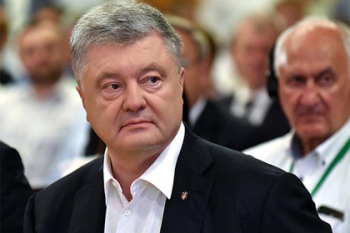 Порошенко прогнали с собственного митинга