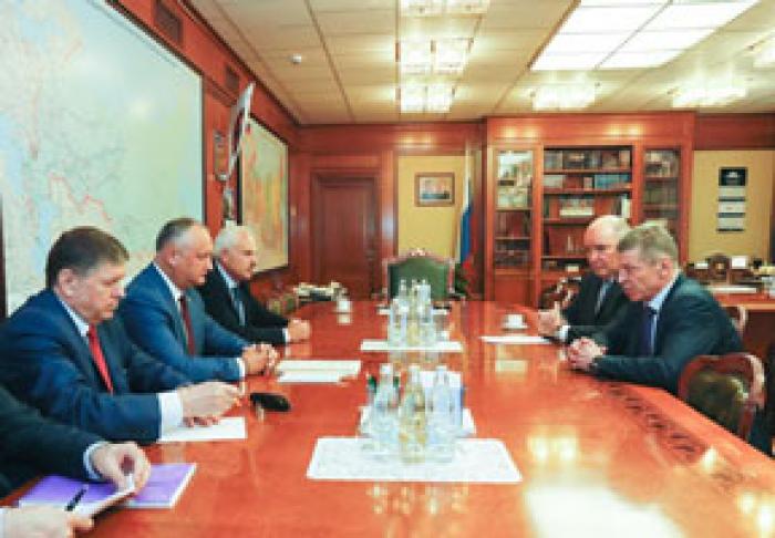 PREŞEDINTELE IGOR DODON A RUGAT RUSIA SĂ OFERE O REDUCERE LA GAZE PENTRU MOLDOVA
